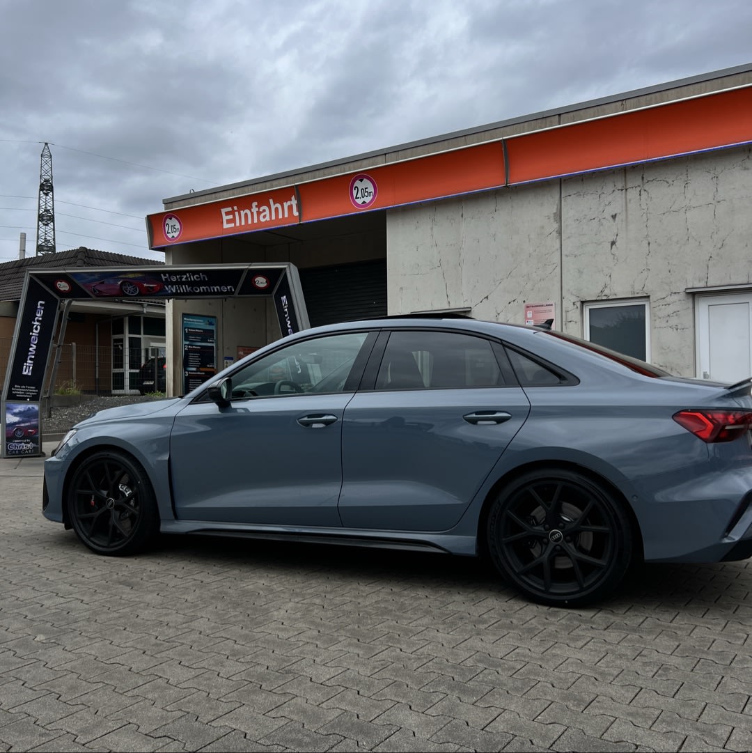 Audi Limousine Bild 2