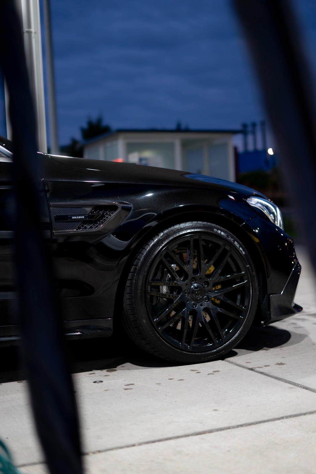 Brabus 650 C63 E63s M4 RS3 Bild 5