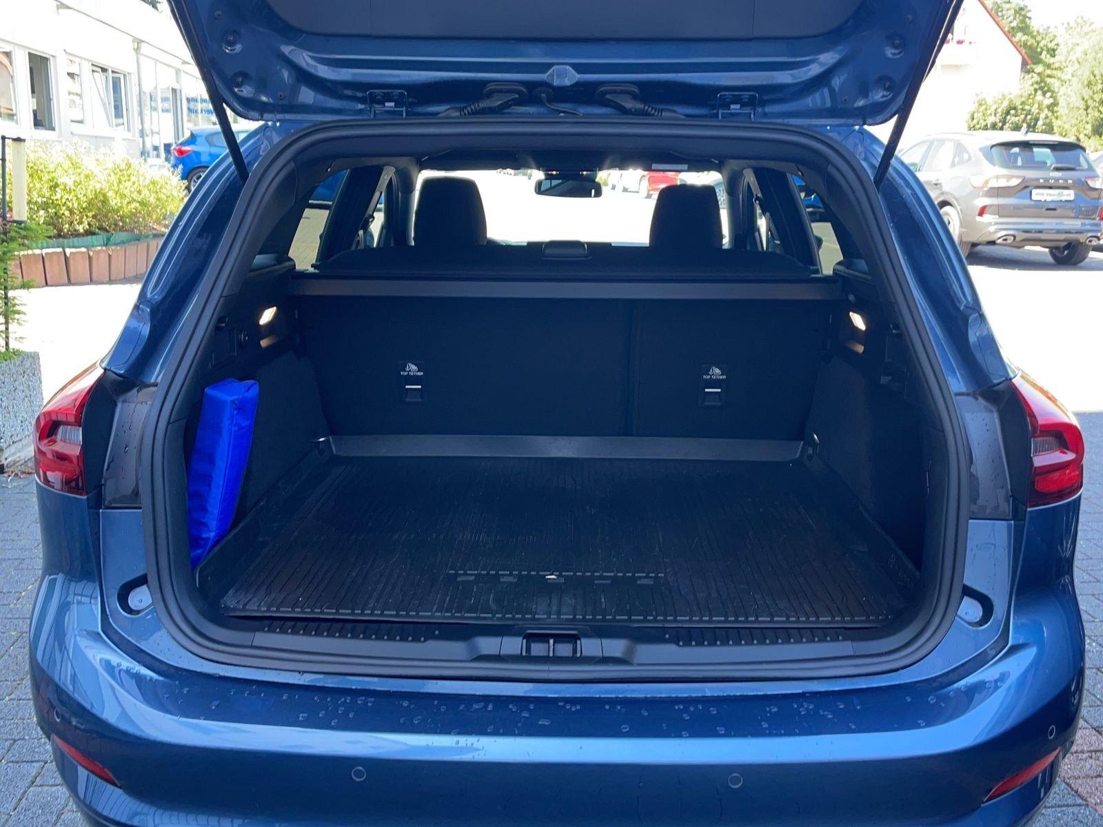 Ford Focus / / PKW Bild 3