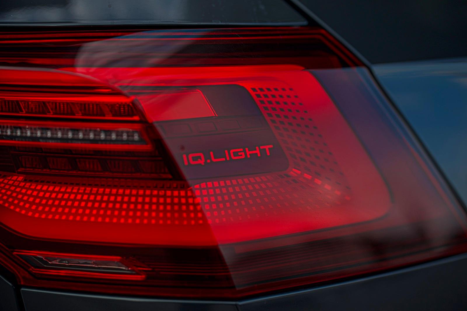 VW Golf 8 GTI Clubsport Fahren… Bild 4