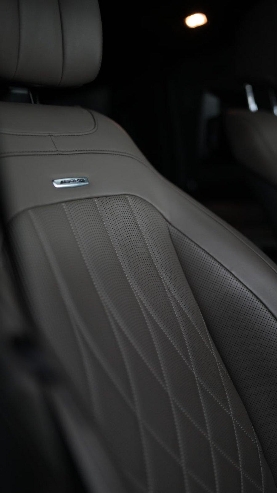 Mercedes-Benz SUV Bild 5