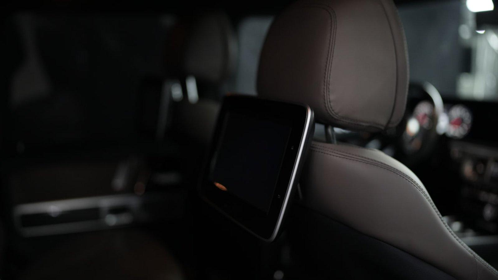 Mercedes-Benz SUV Bild 6