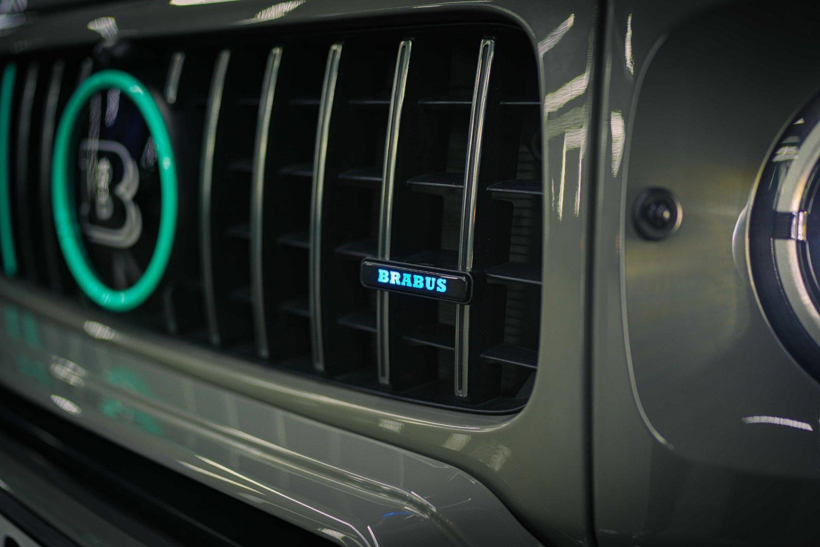 Mercedes-Benz SUV Bild 6