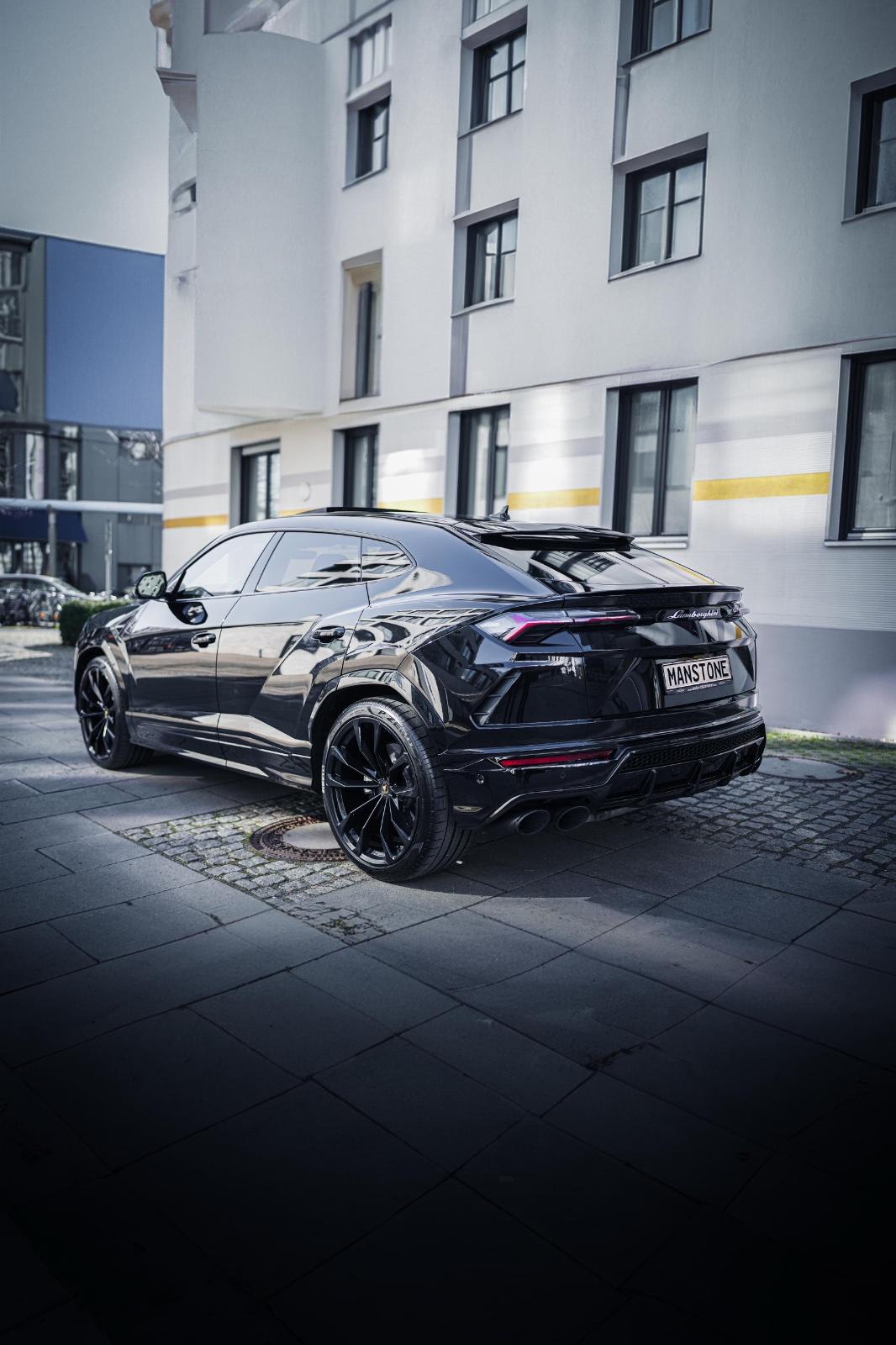Lamborghini SUV Bild 5