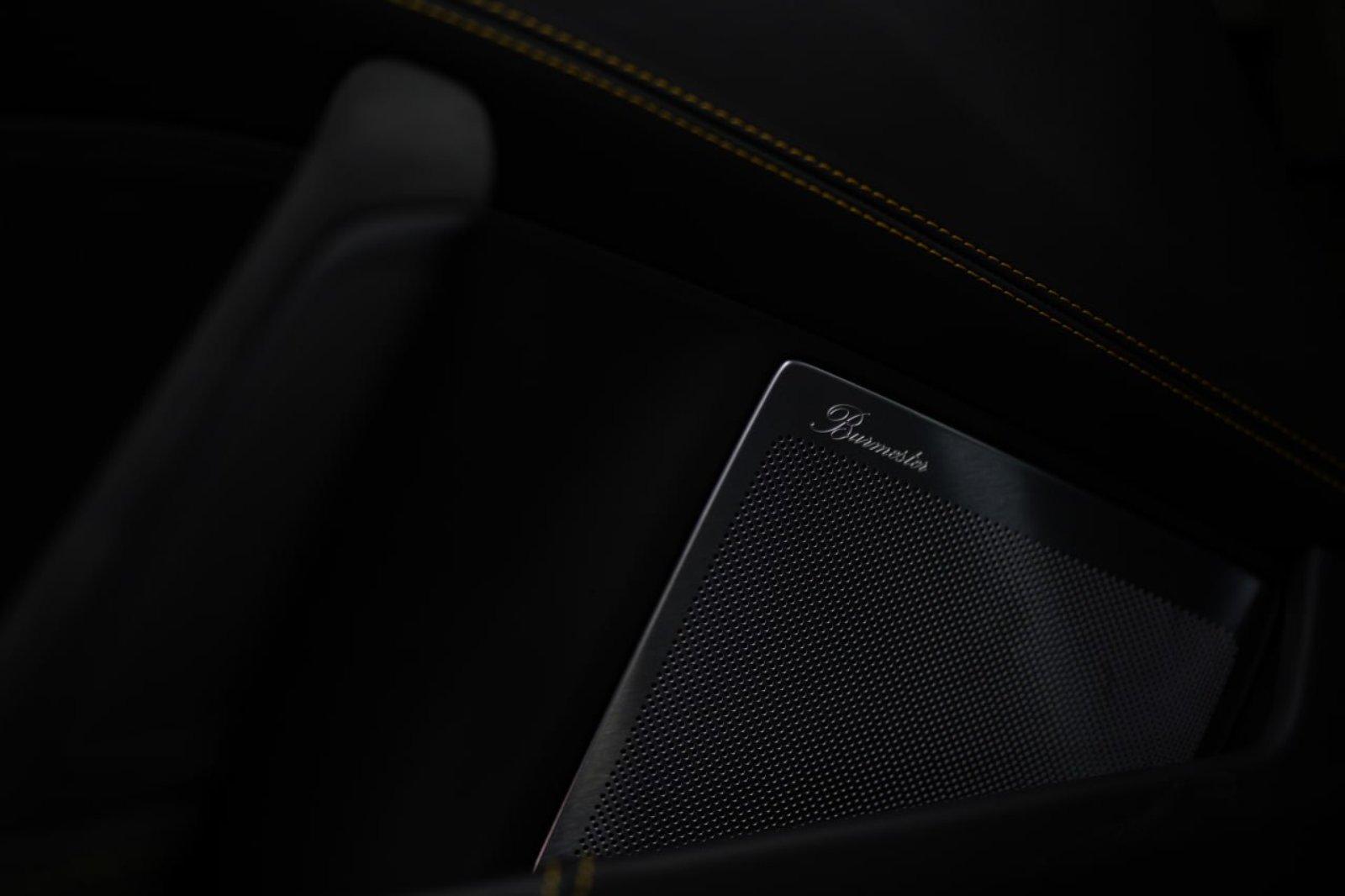 Porsche Sport Bild 6
