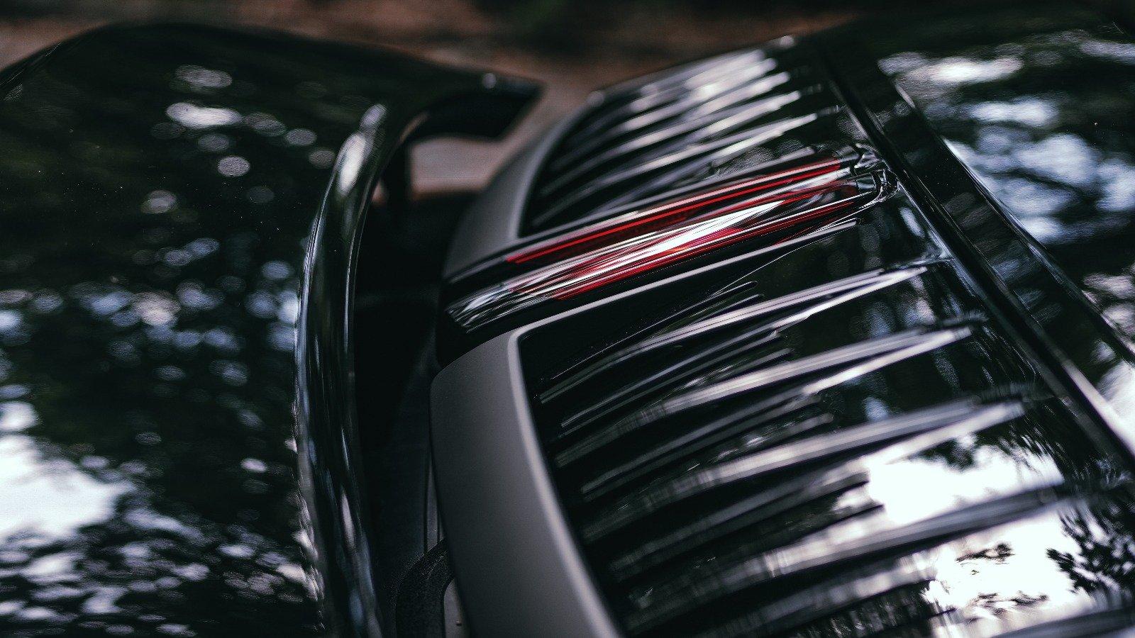 Porsche Sport Bild 6
