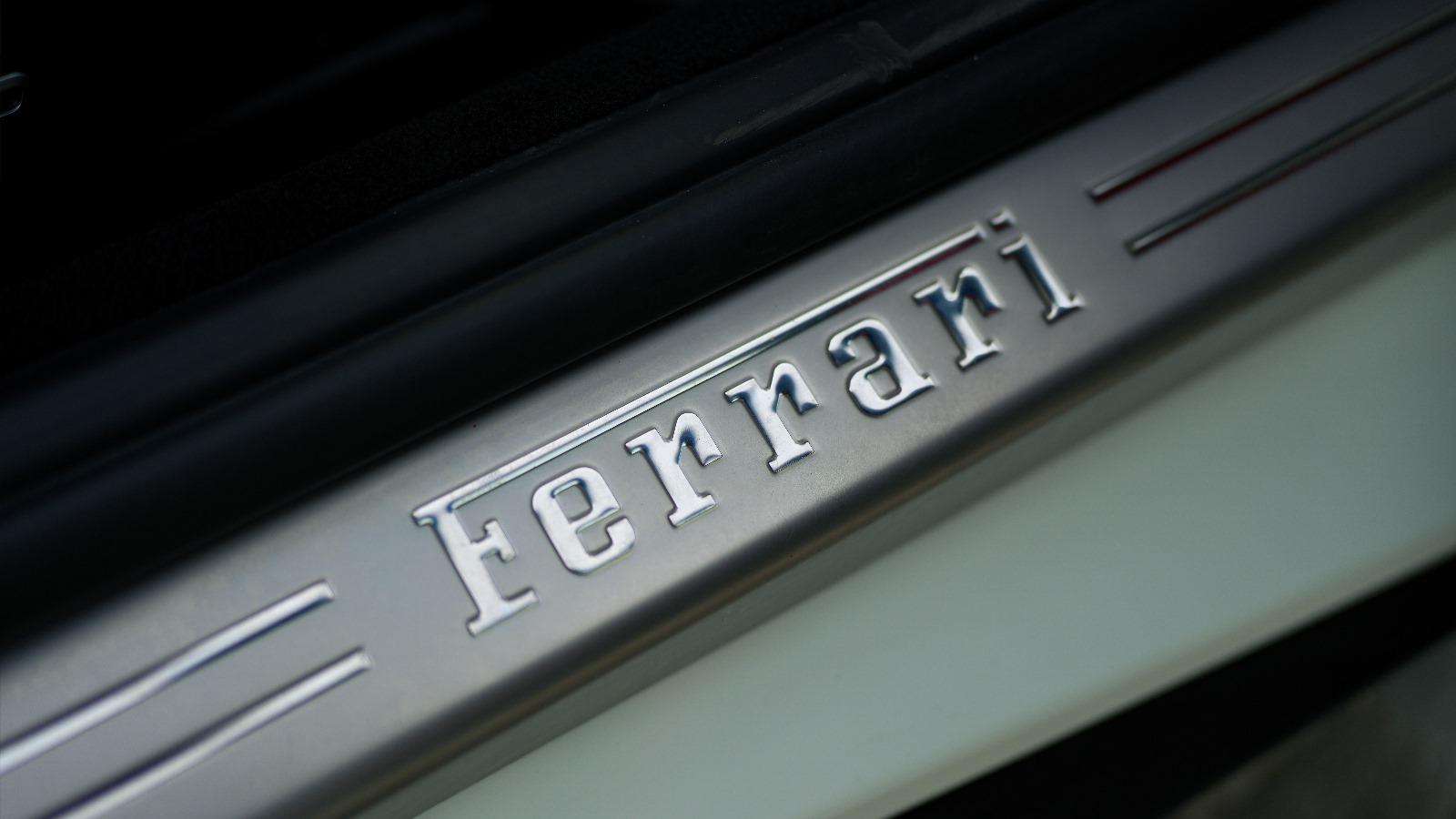 Ferrari Sport Bild 3