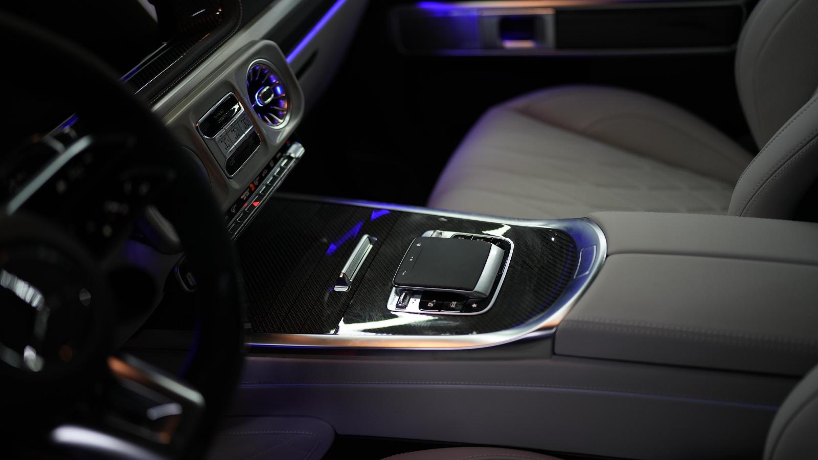 Mercedes-Benz SUV Bild 4