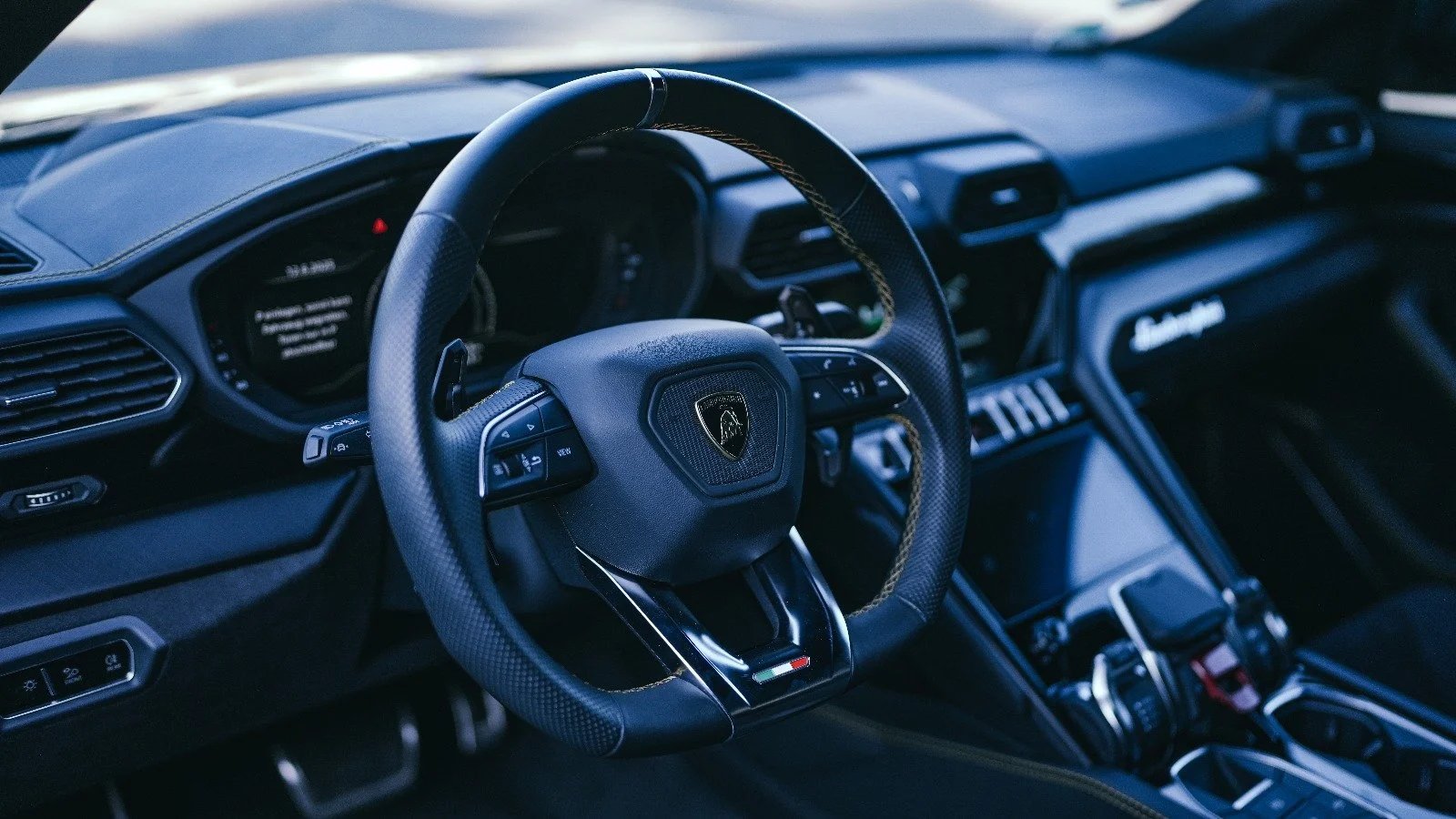 Lamborghini Sport Bild 4