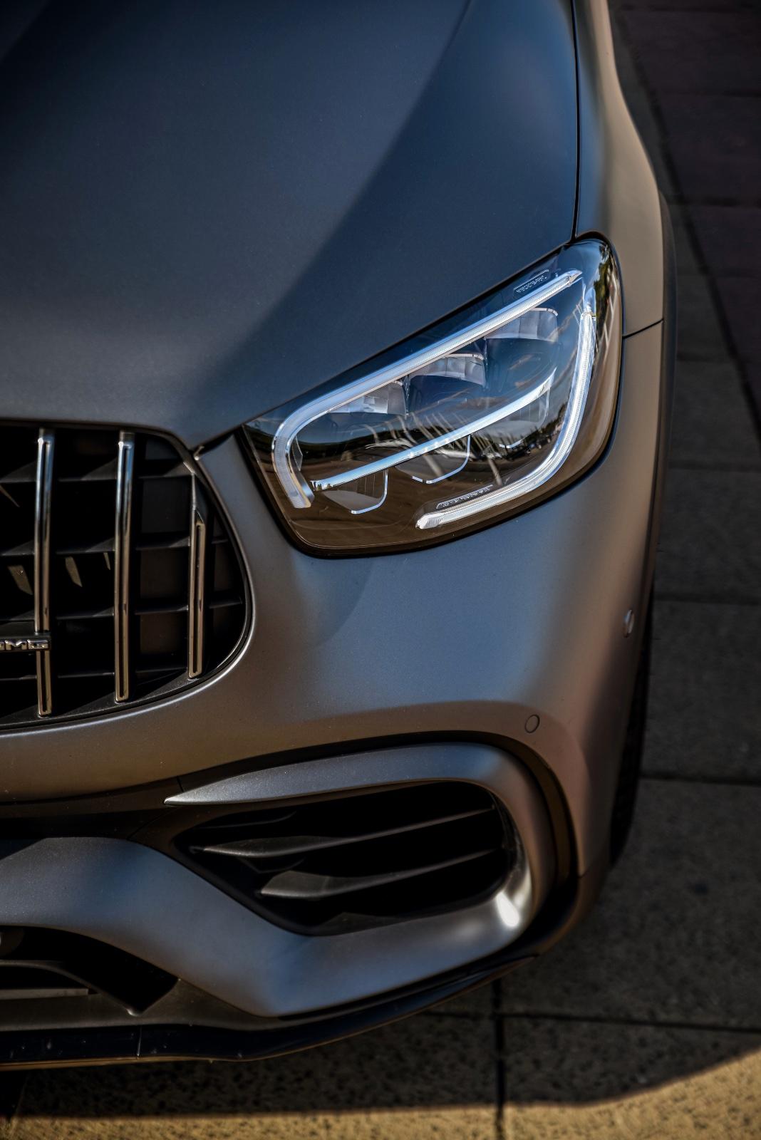 Mercedes-Benz SUV Bild 6