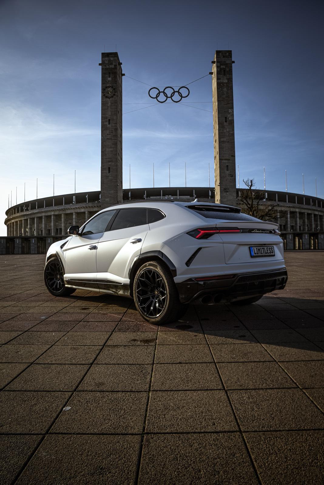 Lamborghini SUV Bild 5