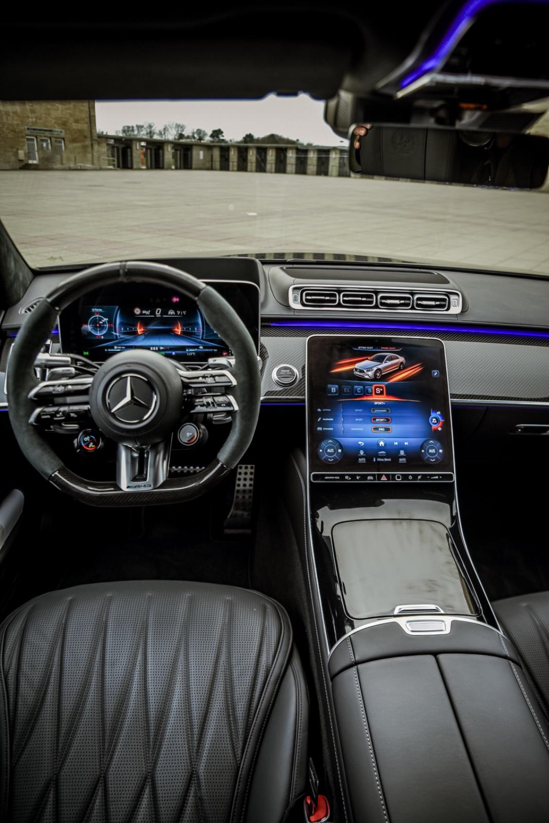 Mercedes-Benz Limousine Bild 5
