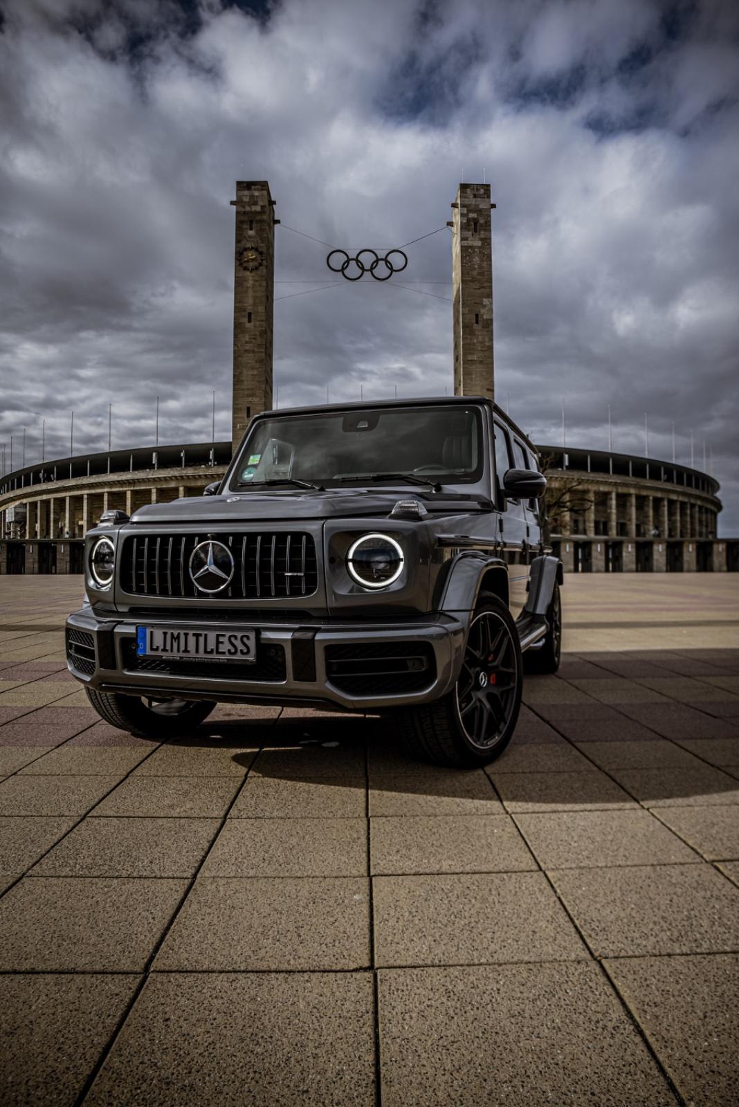 Mercedes-Benz SUV Bild 2