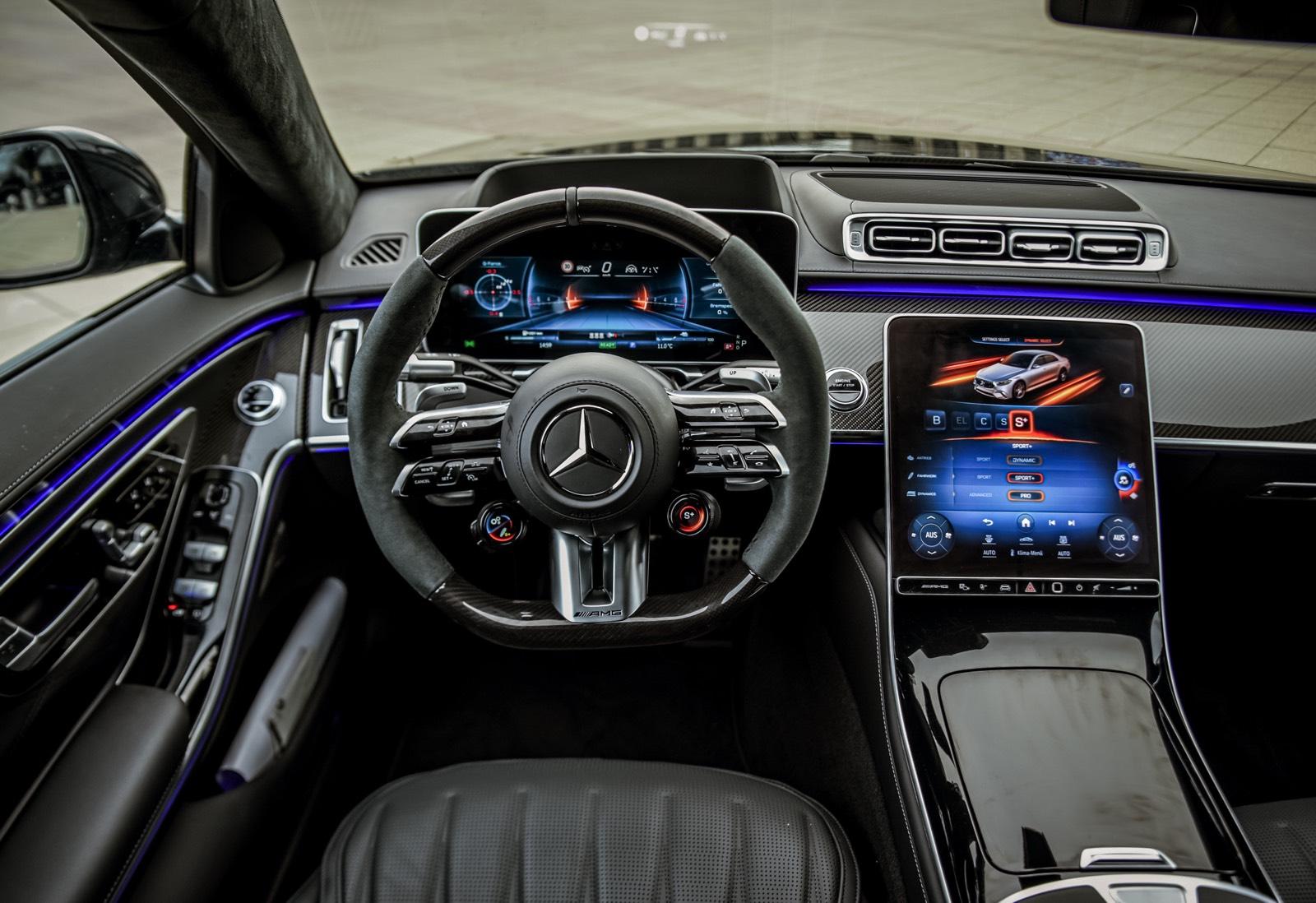 Mercedes-Benz SUV Bild 4