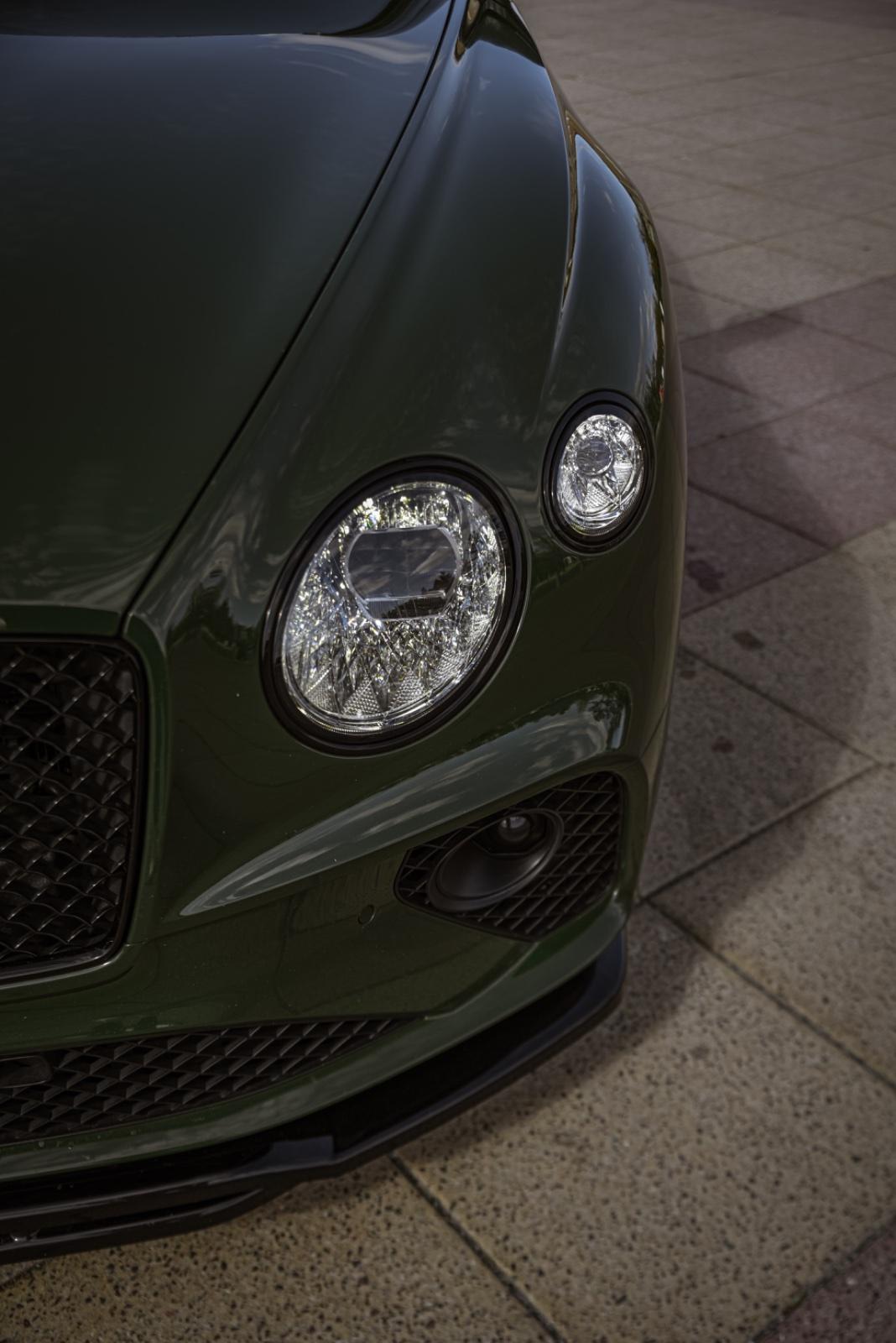 Bentley Coupé Bild 4