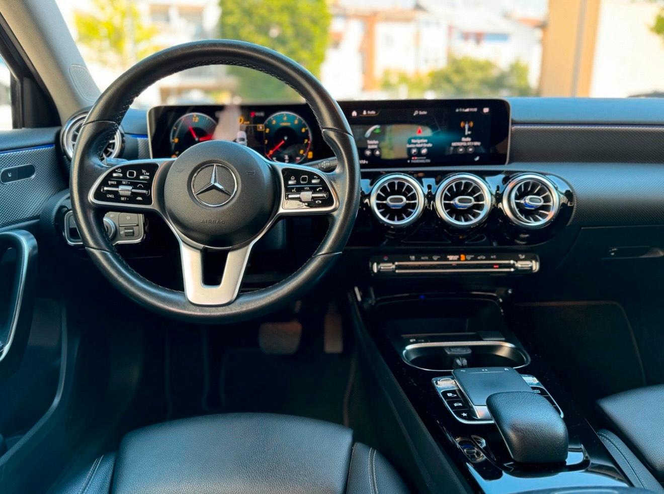 Mercedes-Benz Kleinwagen Bild 3