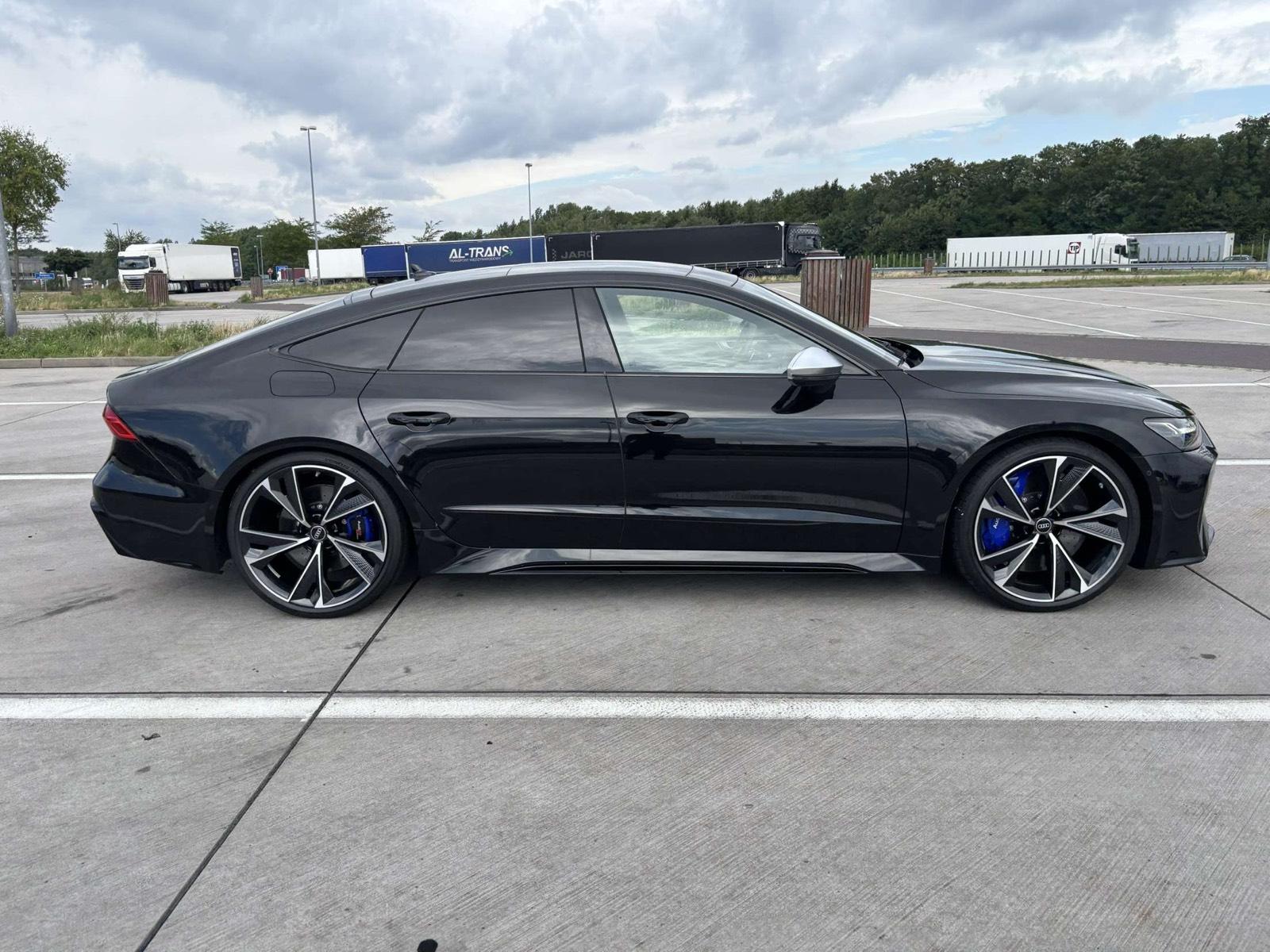 Audi Limousine Bild 5