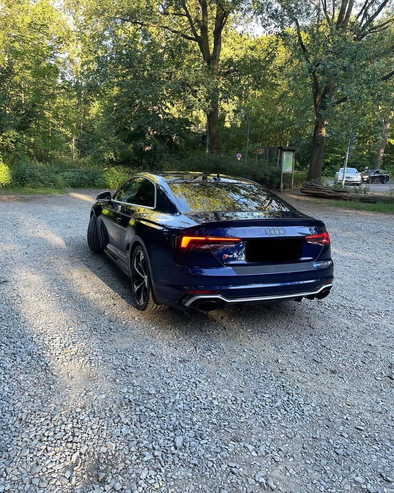 Audi Coupé Bild 4