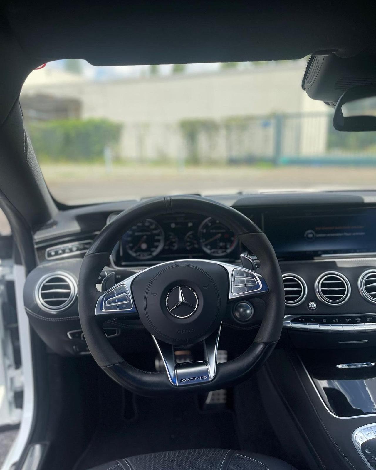 Mercedes-Benz Coupé Bild 5