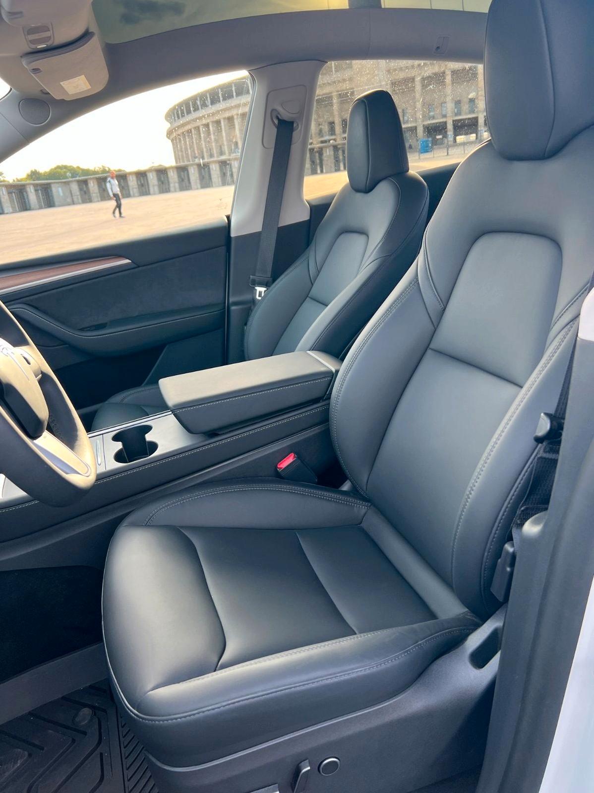 Tesla SUV Bild 4