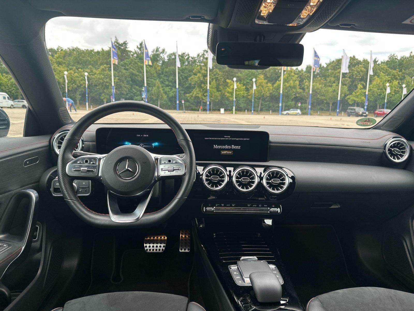 Mercedes-Benz Coupé Bild 6