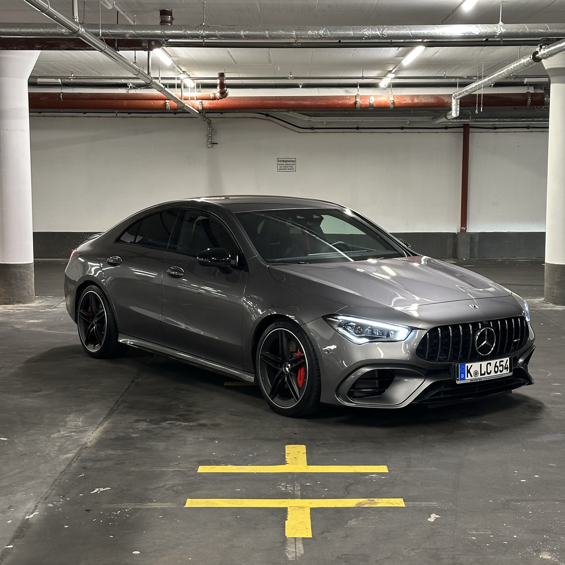Mercedes-Benz Sport Bild 3