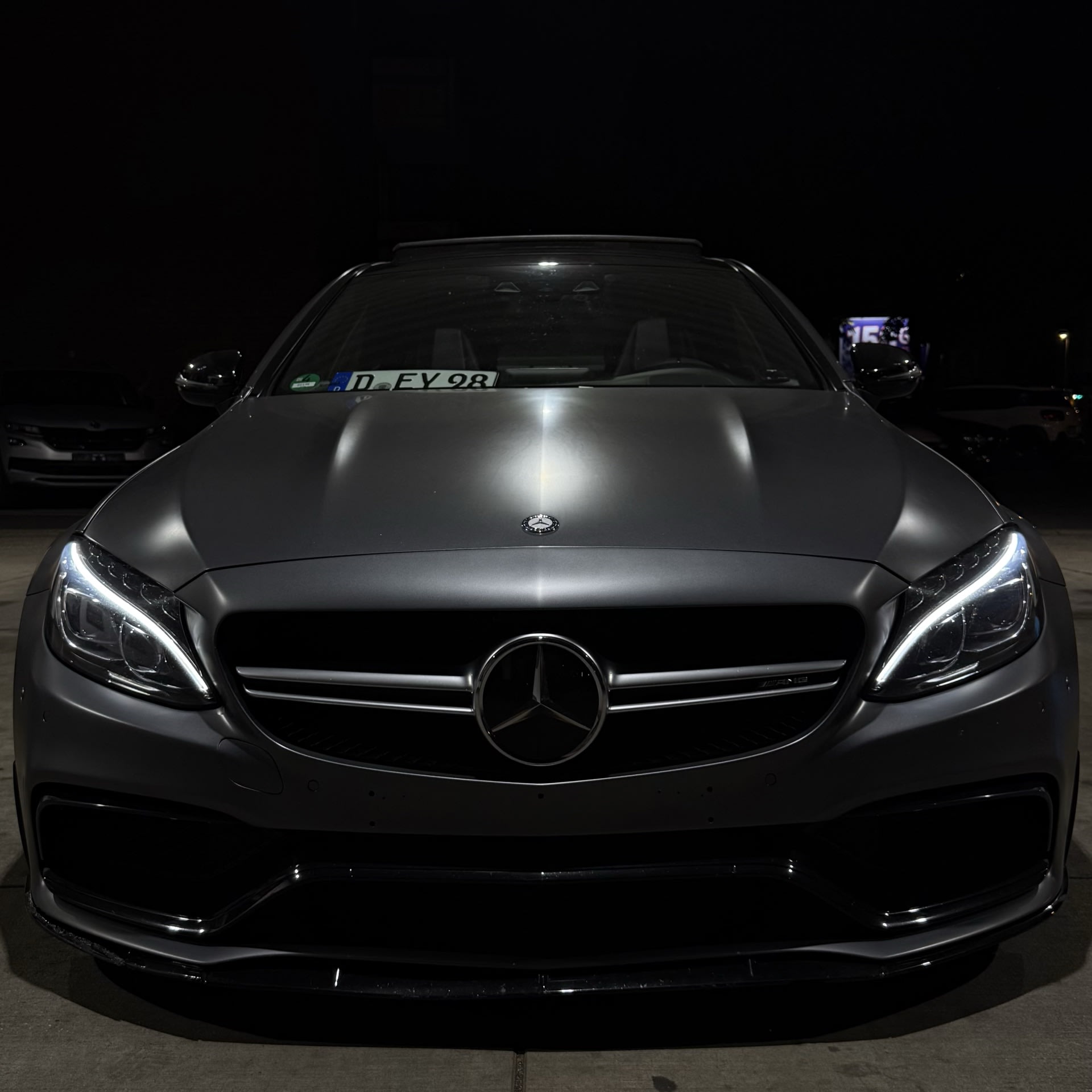 Mercedes C63 S Coupé AMG Edition One in Düsseldorf Bild 2