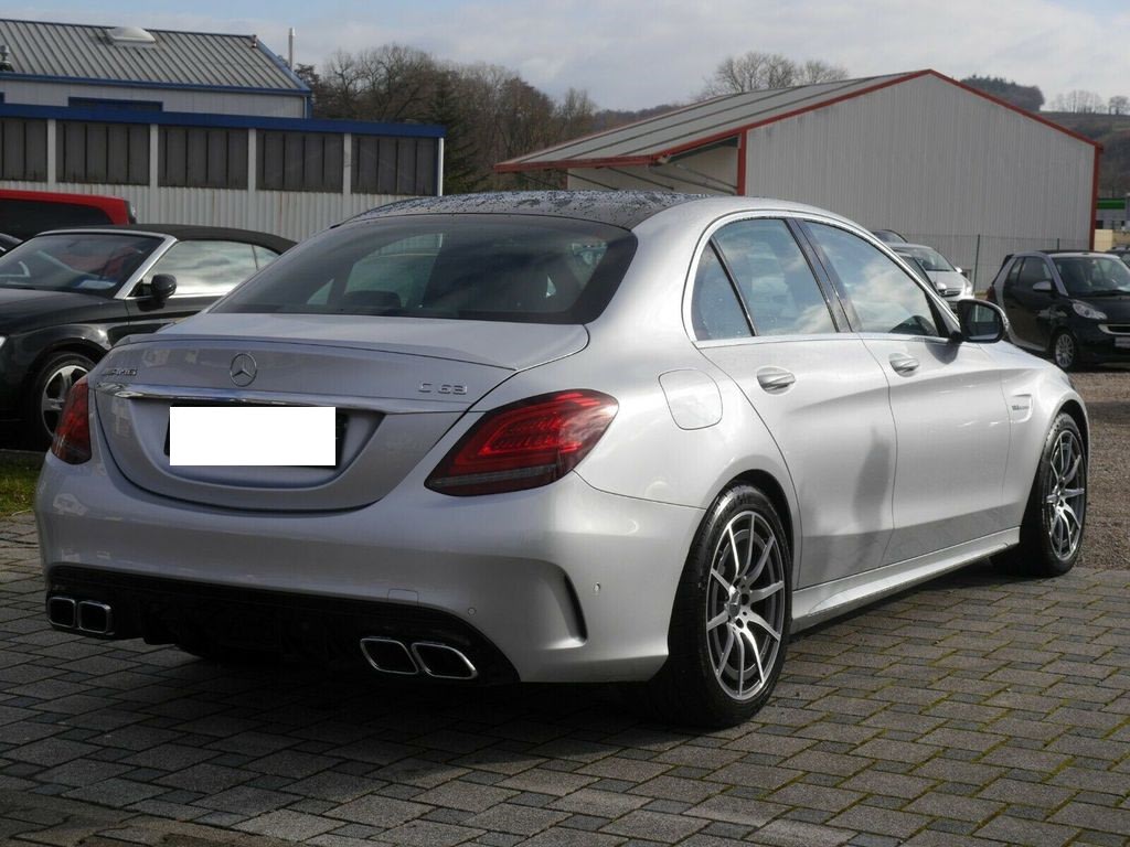 Mercedes-Benz Sport Bild 3