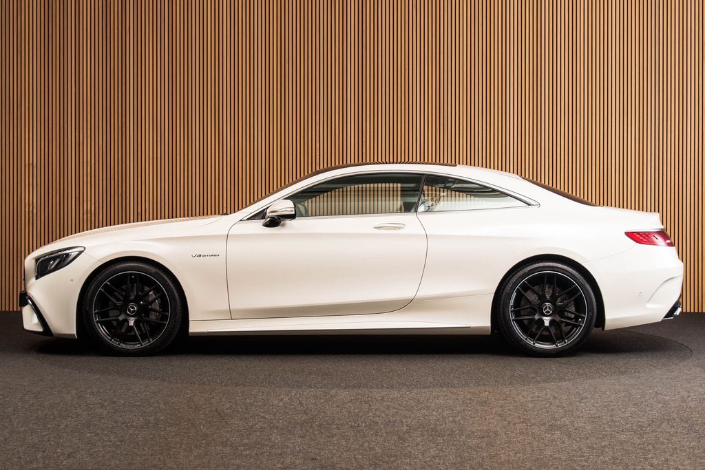 Mercedes-Benz Coupé Bild 6
