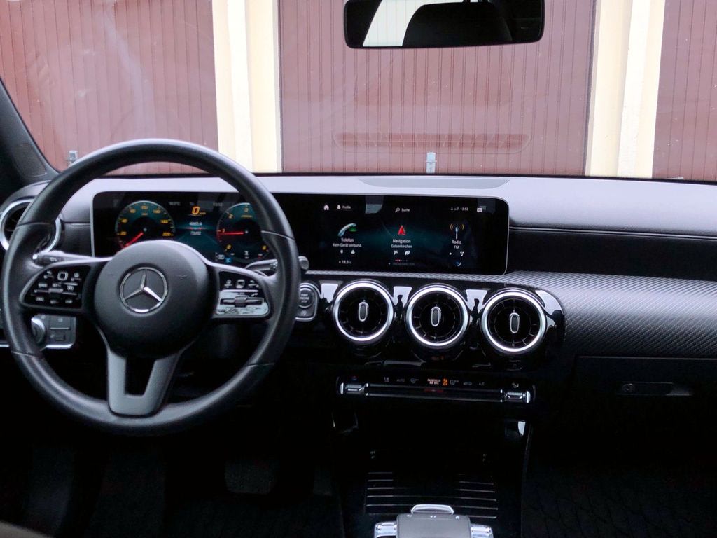 Mercedes-Benz Kleinwagen Bild 6