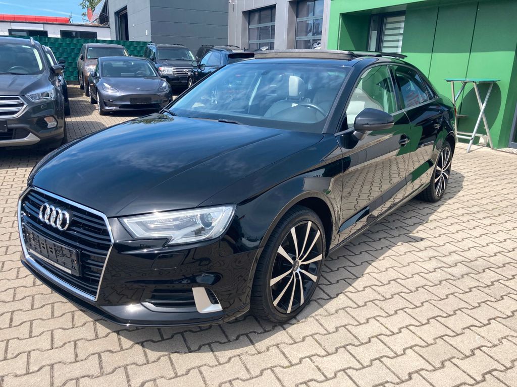 Audi Limousine Bild 5