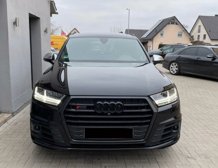 Audi SUV Bild 2