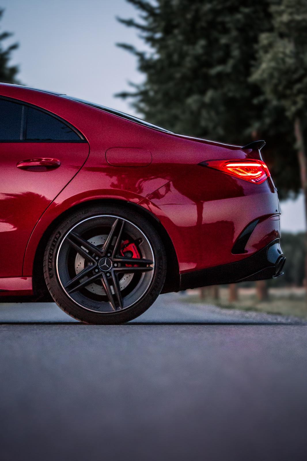 Mercedes-Benz Sport Bild 6