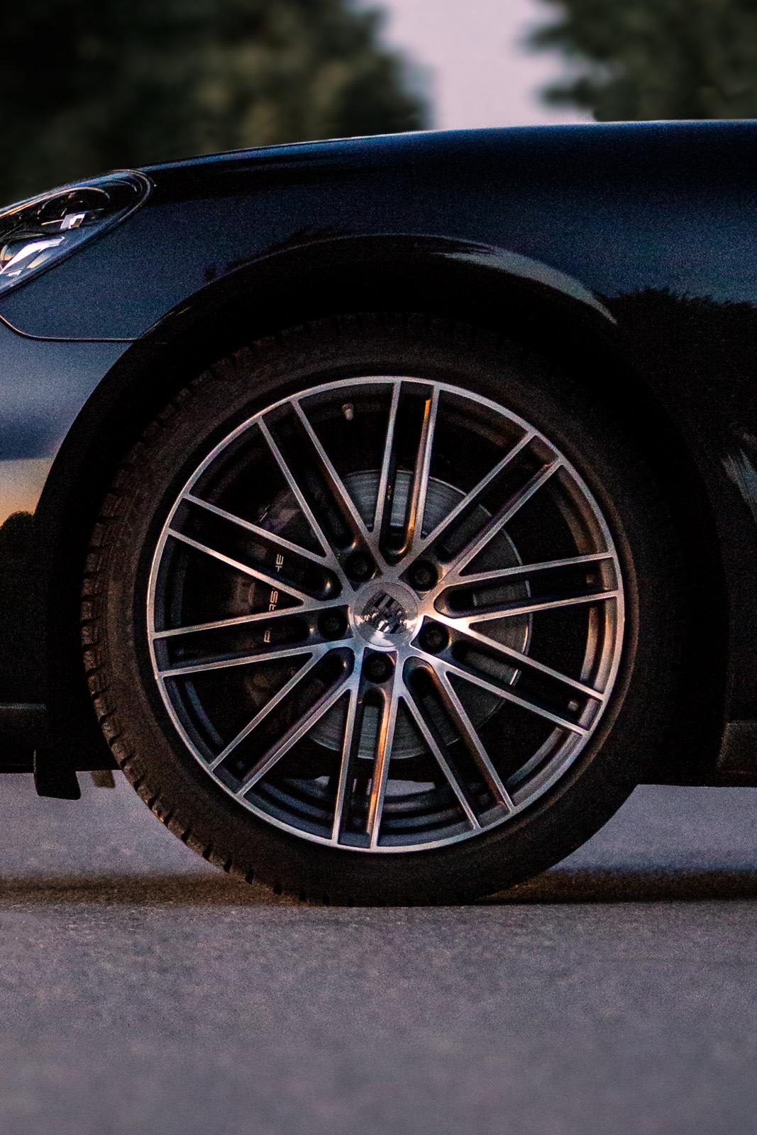 Porsche Limousine Bild 3