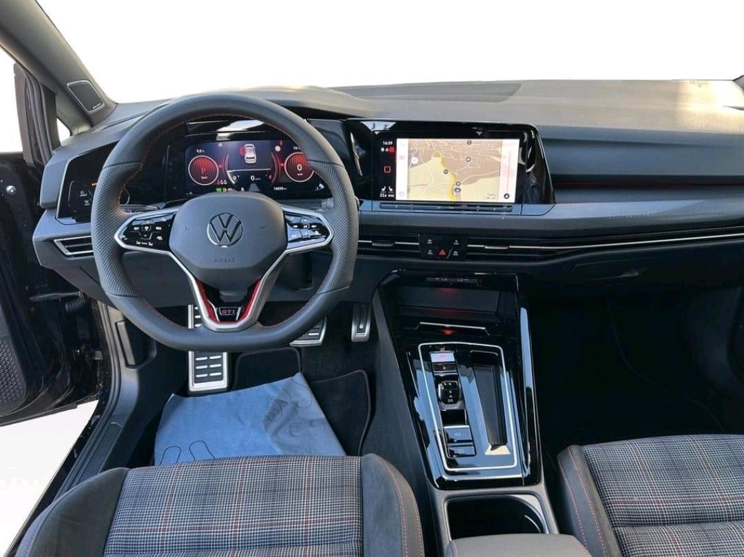 Volkswagen Golf Sport Bild 4