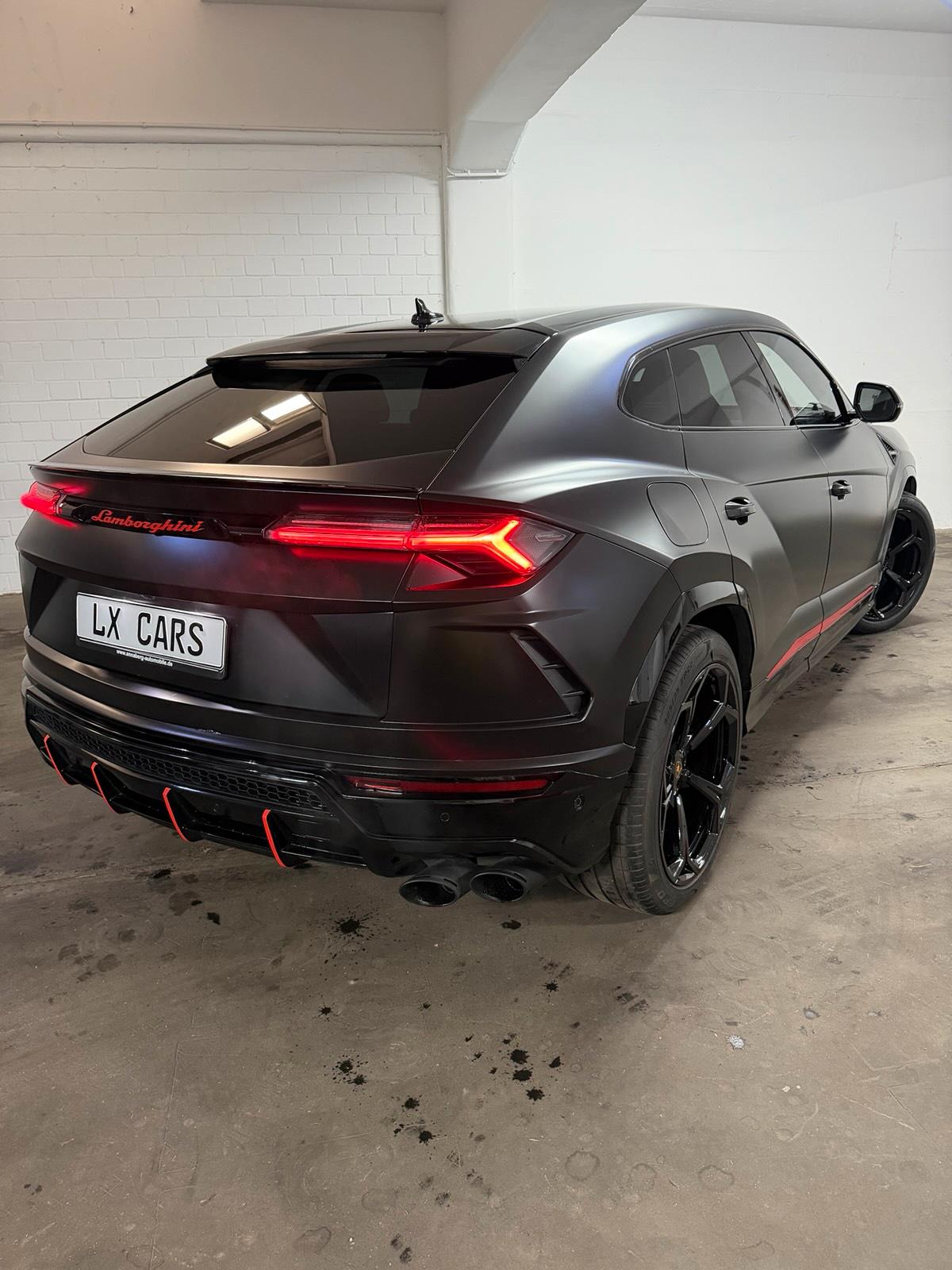 Lamborghini Urus SUV Bild 3