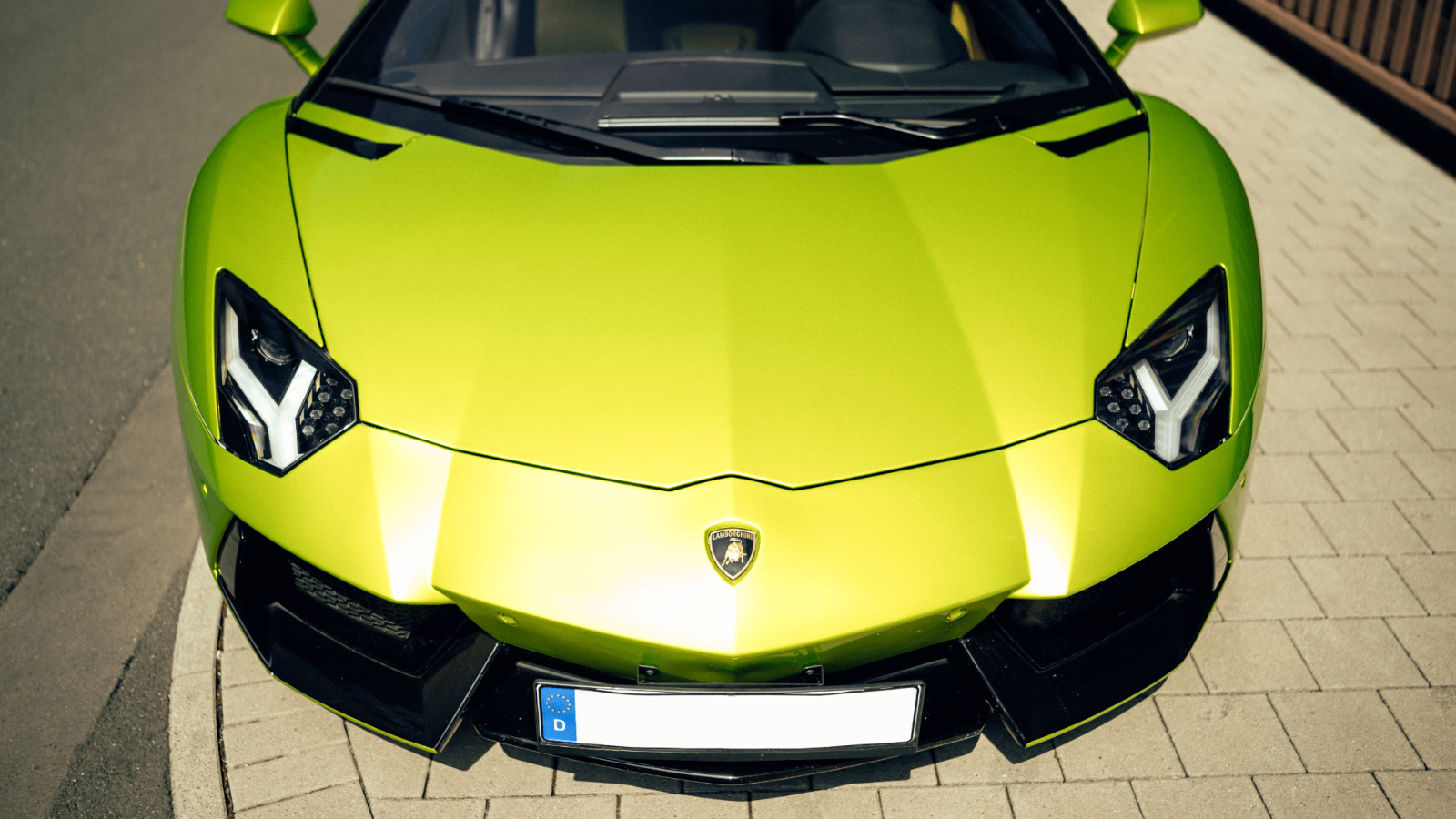 Lamborghini Aventador Sport Bild 4