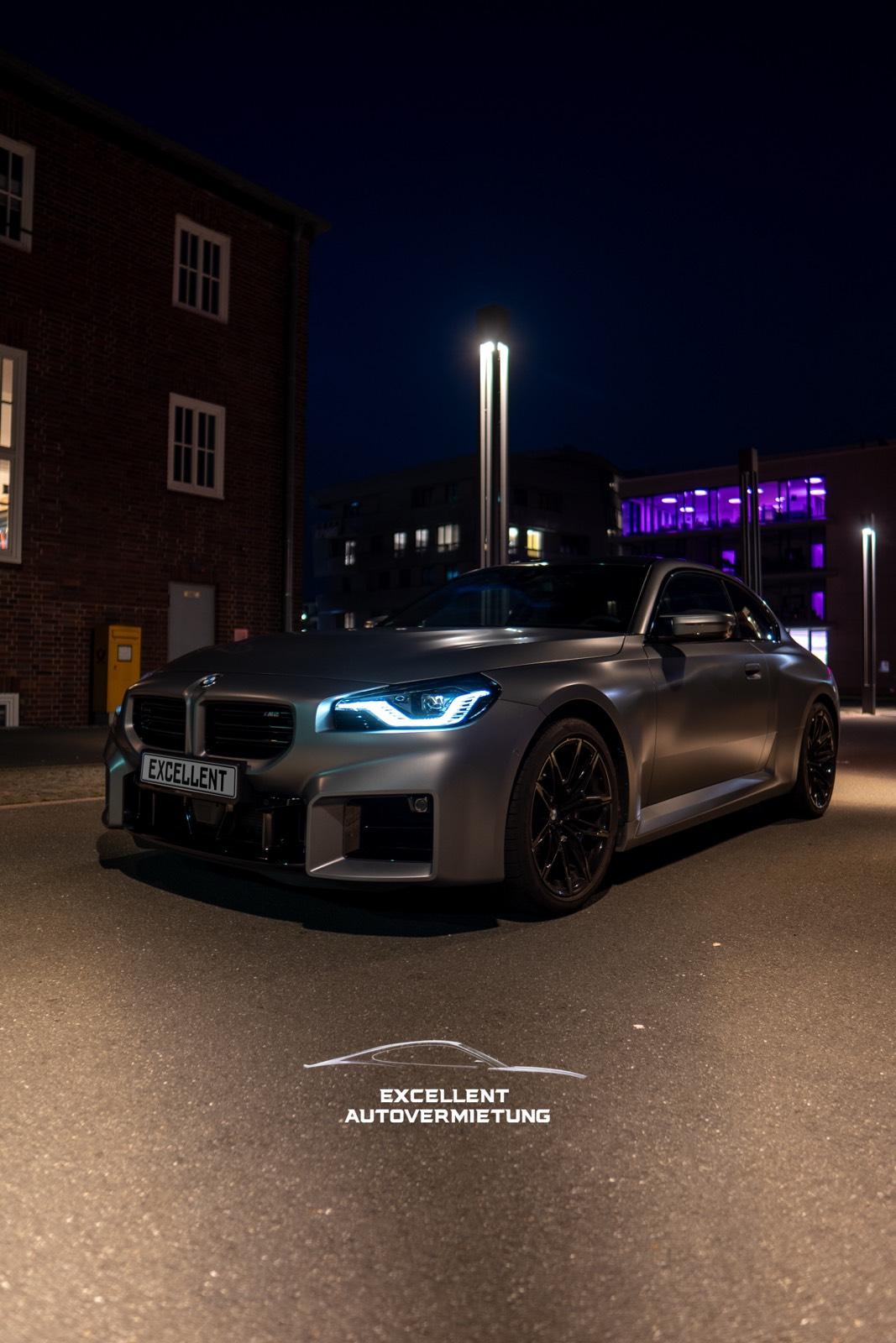 BMW M2 2024 • 460 PS •
