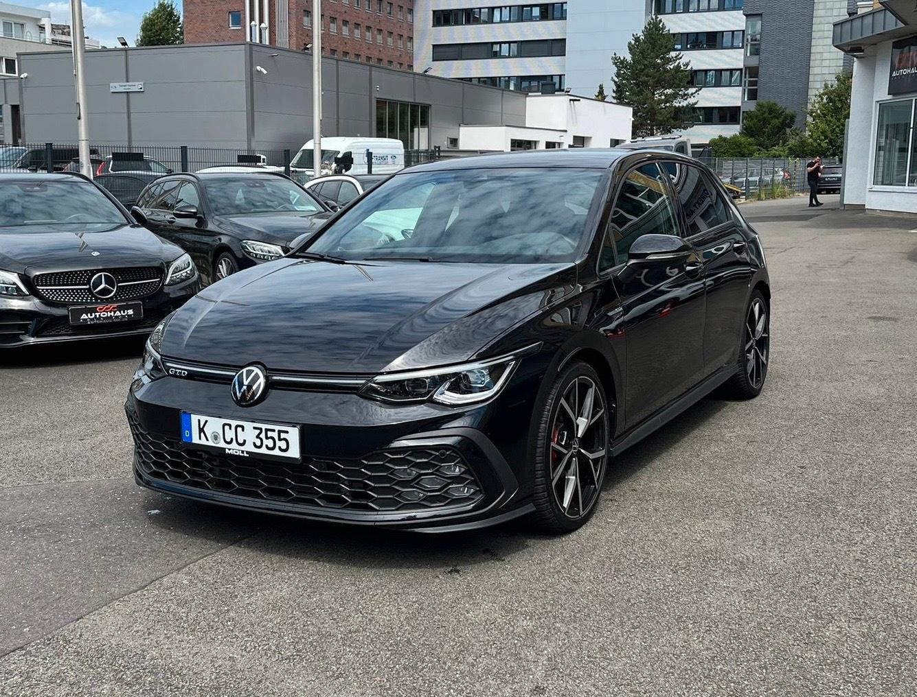 Golf 8 GTD / Autovermietung / / Köln