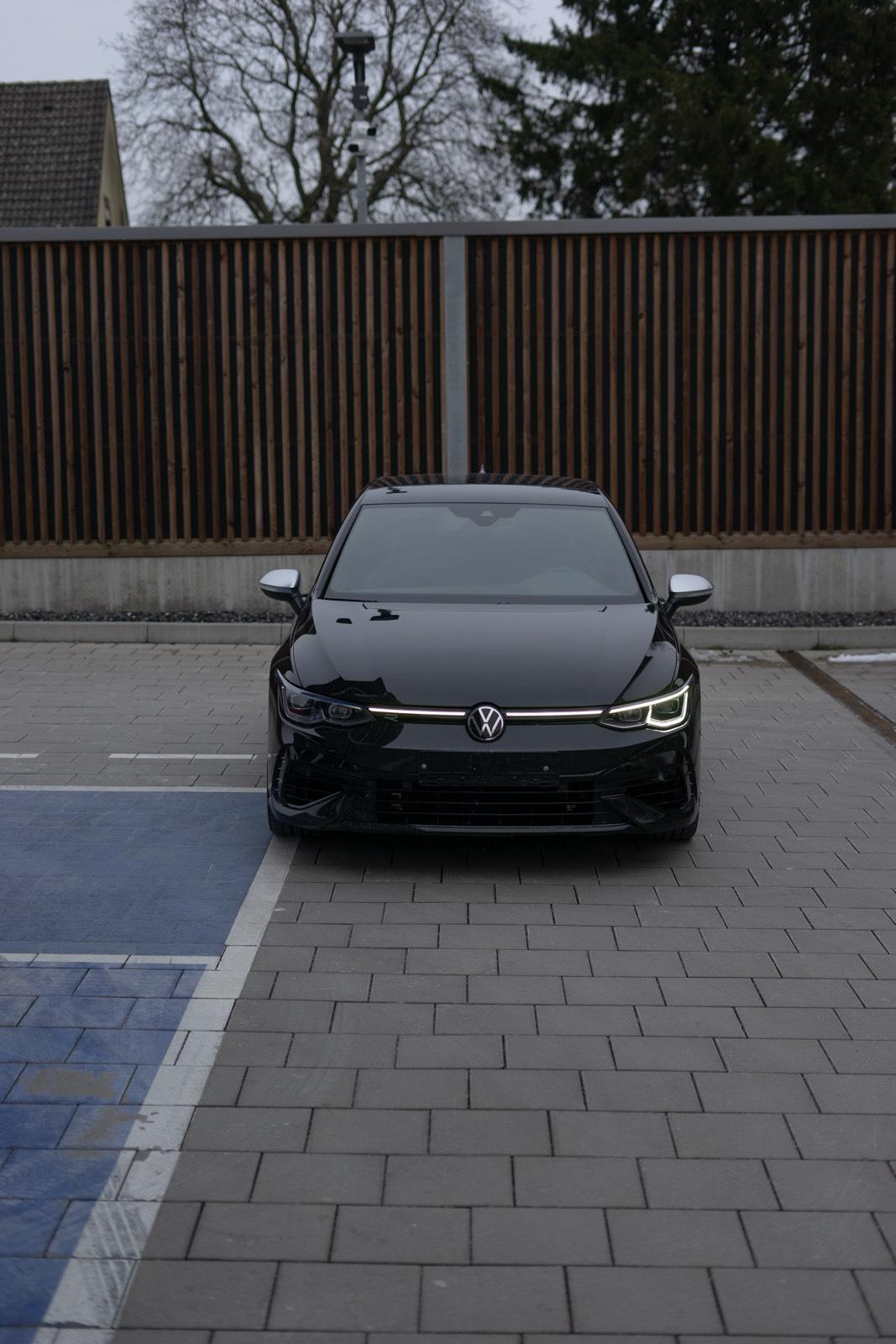 VW Golf 8R Performance Rent