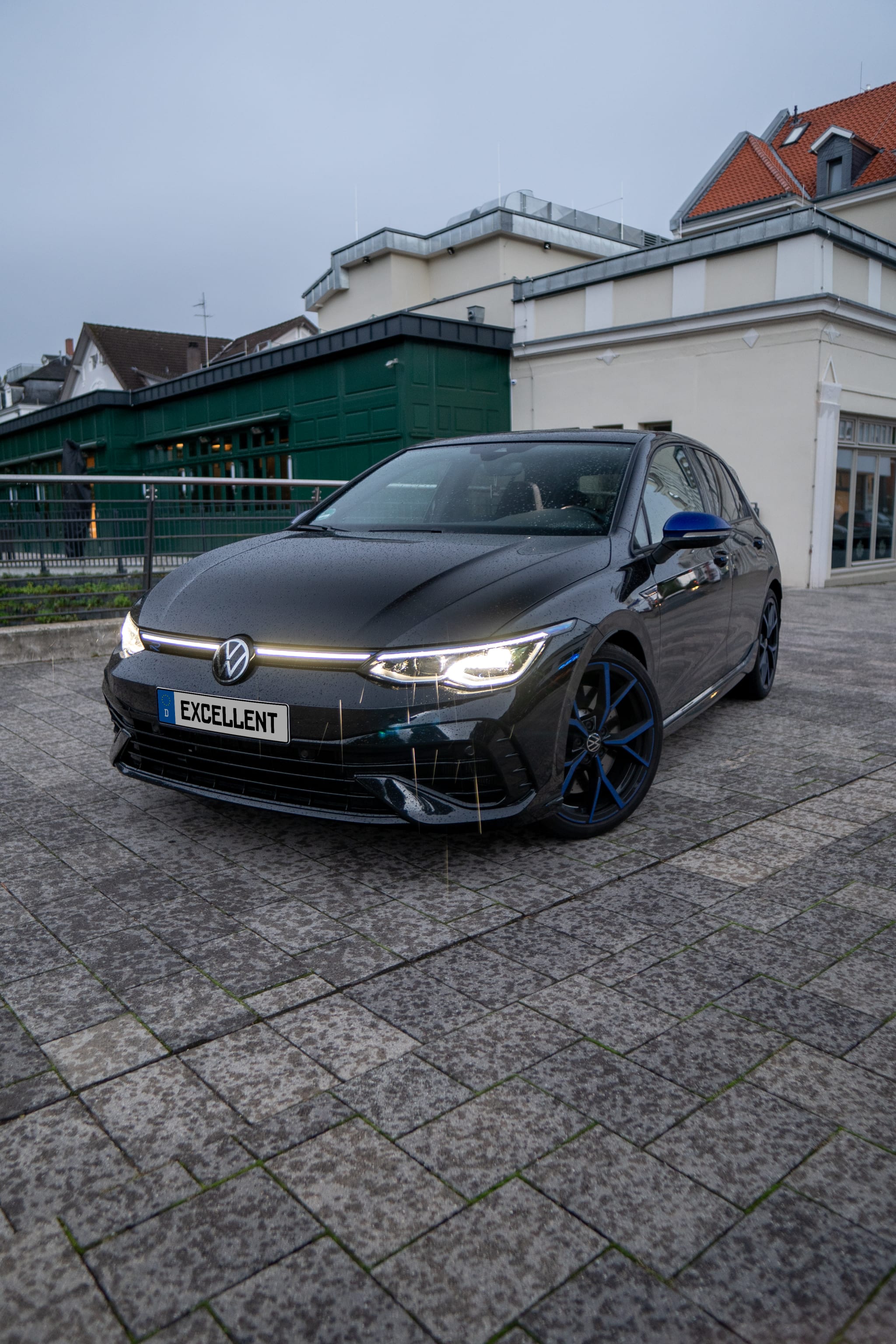 VW Golf 8R