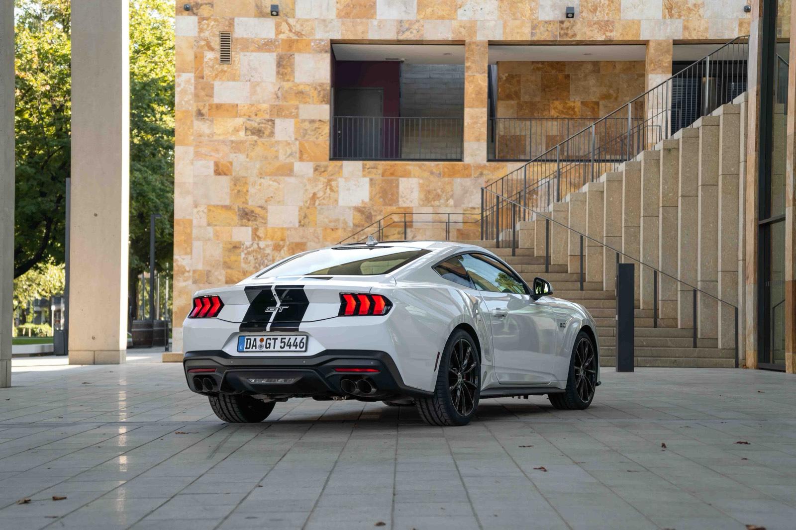 Ford Mustang GT mieten / Hochzeitsauto / Sportwagen mieten