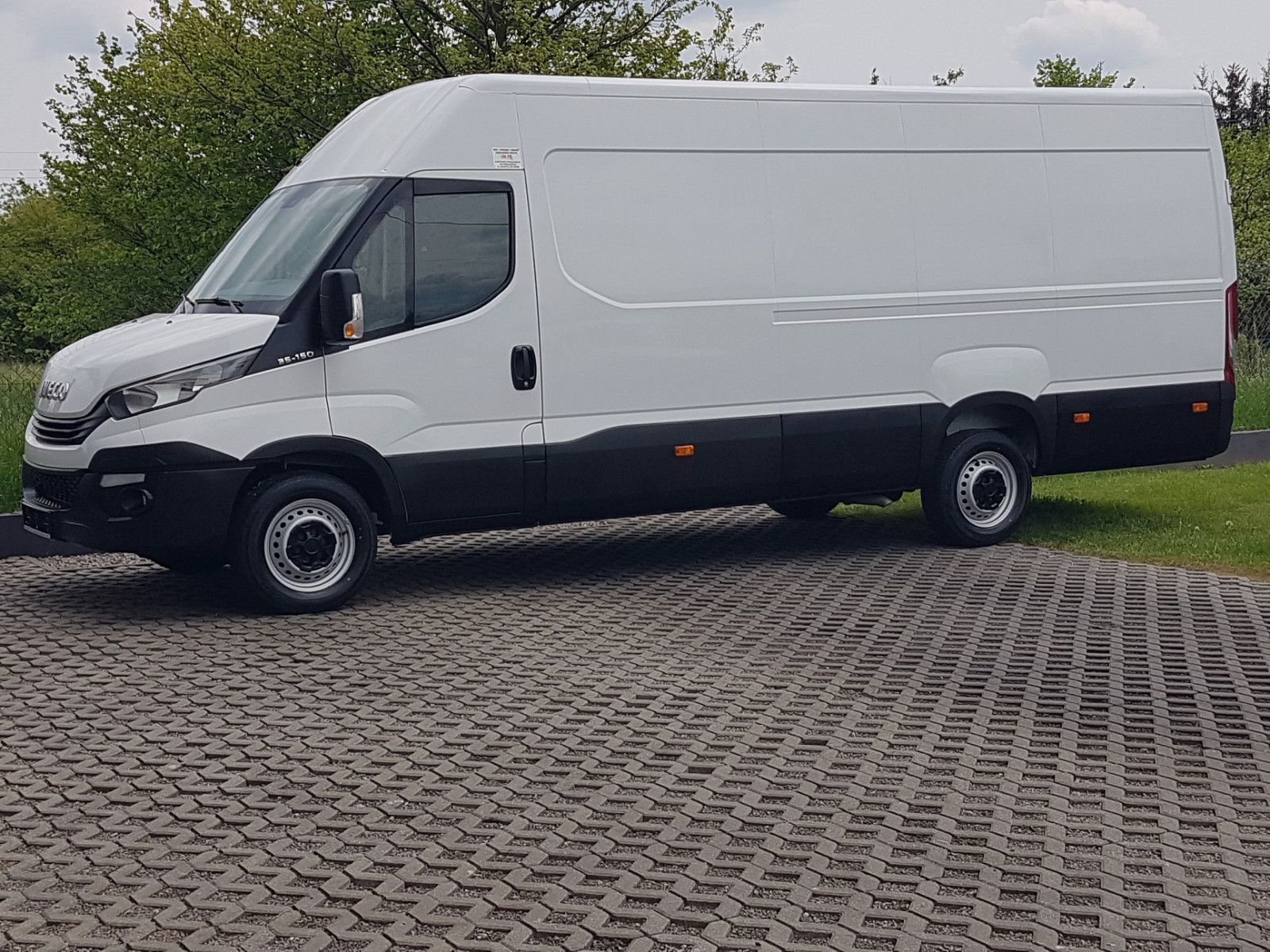 Iveco Daily lang