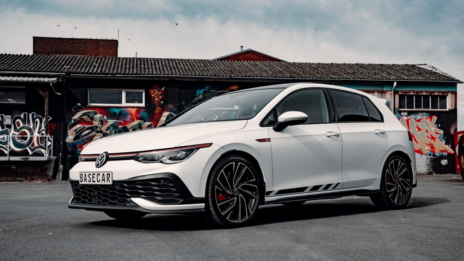 VW Golf 8 GTI Clubsport 300PS Mieten|Mietwagen|Autovermietung