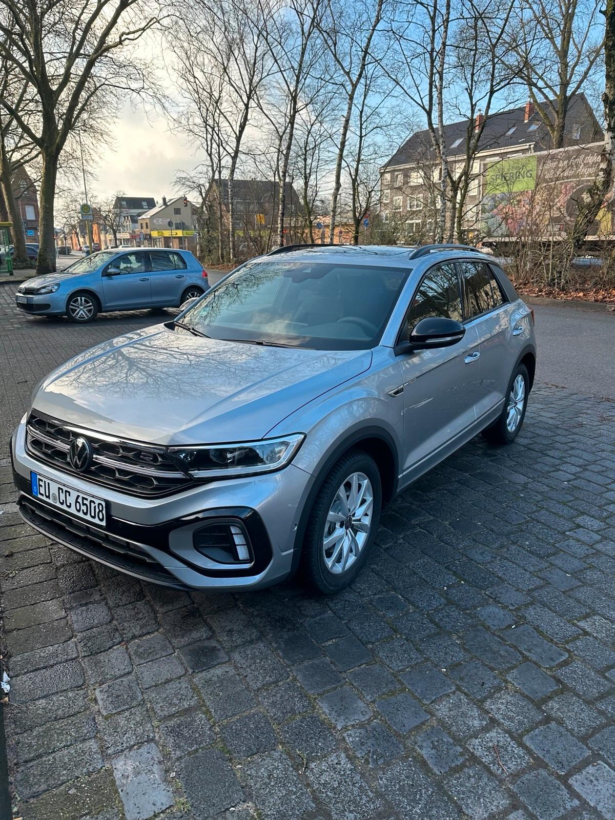 Auto mieten - VW T-Roc - Autovermietung
