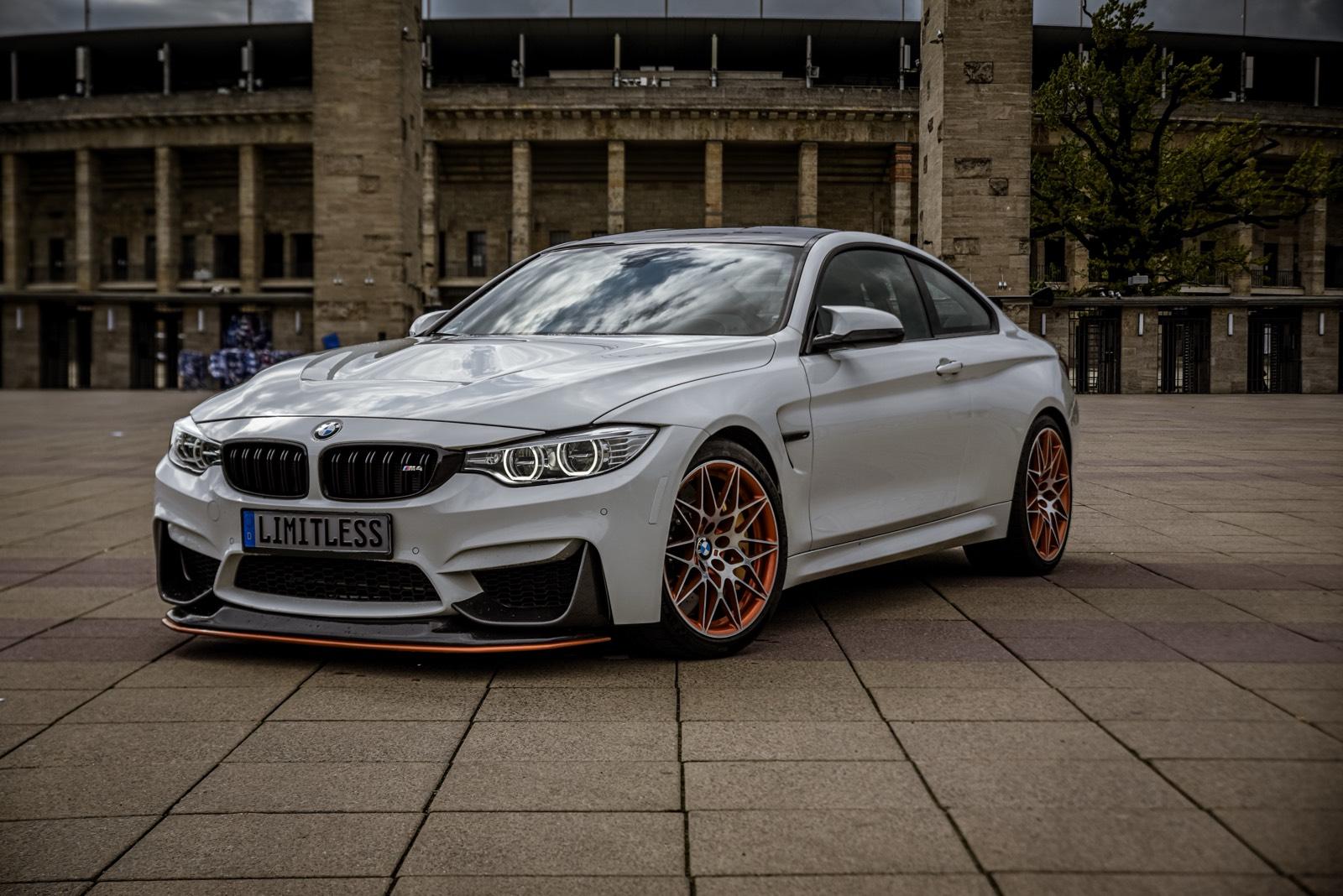 BMW M4 GTS 1 of 700 mieten Sportwagen Coupé Berlin