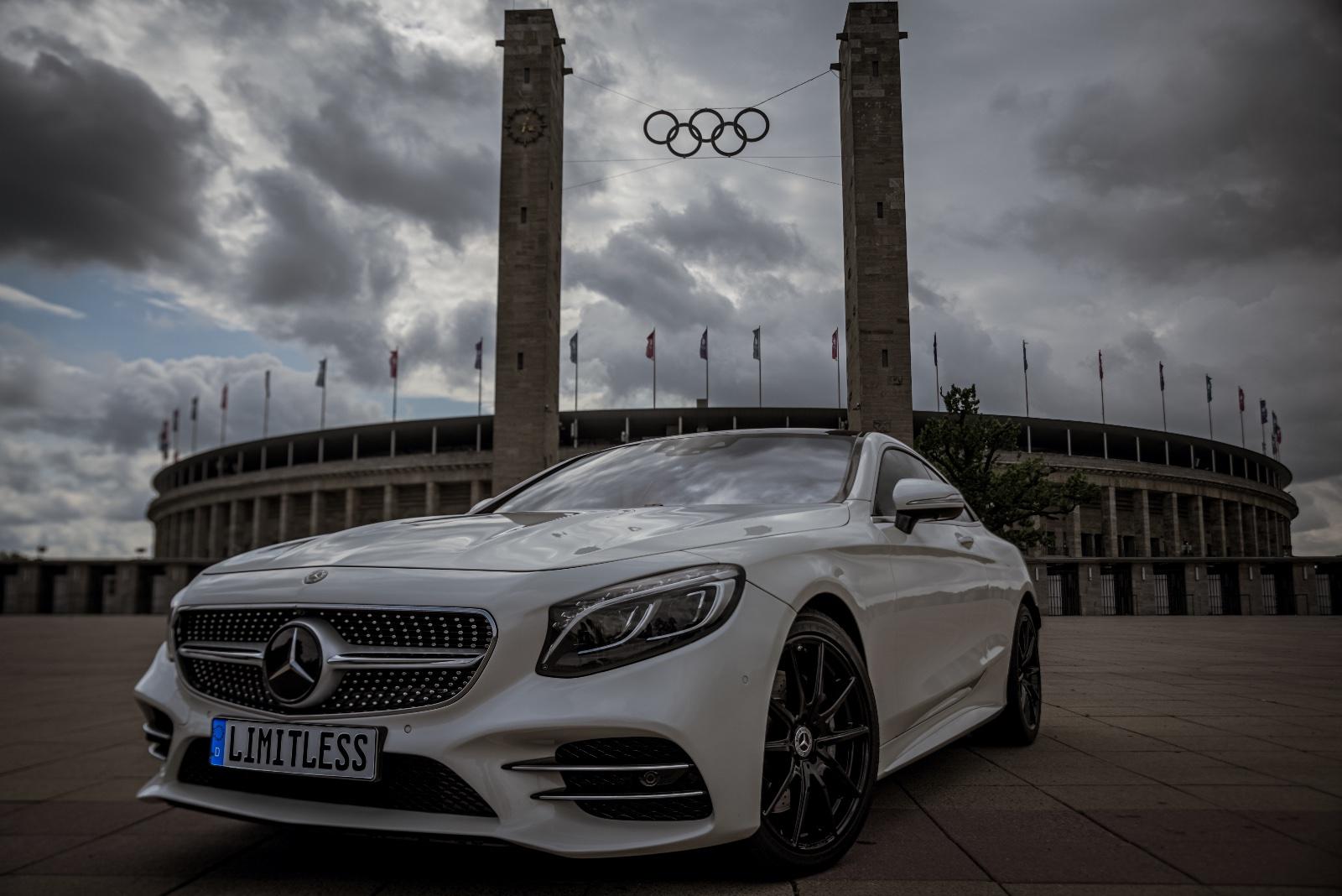 Mercedes-Benz S560 Coupe Facelift mieten Sportwagen