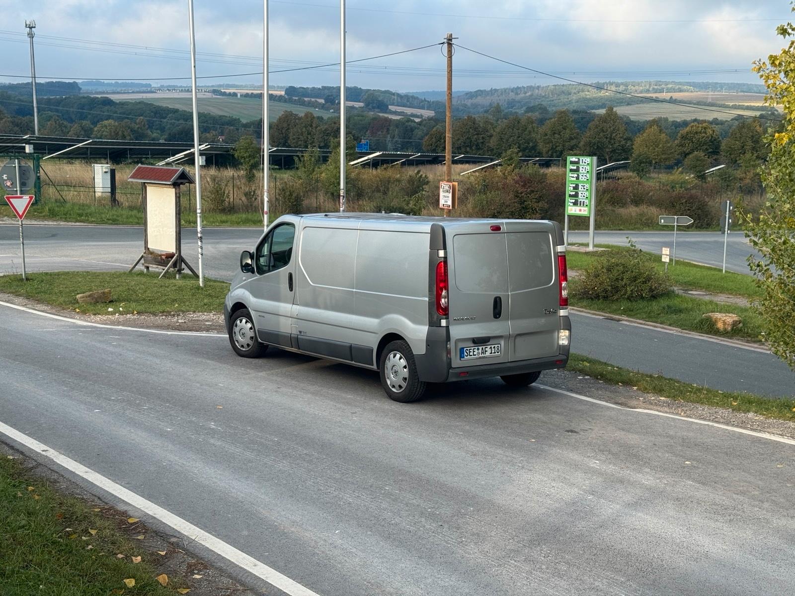 Kühlwagen ohne Kaution ohne Kreditkarte 7:00-22:00 Uhr täglich