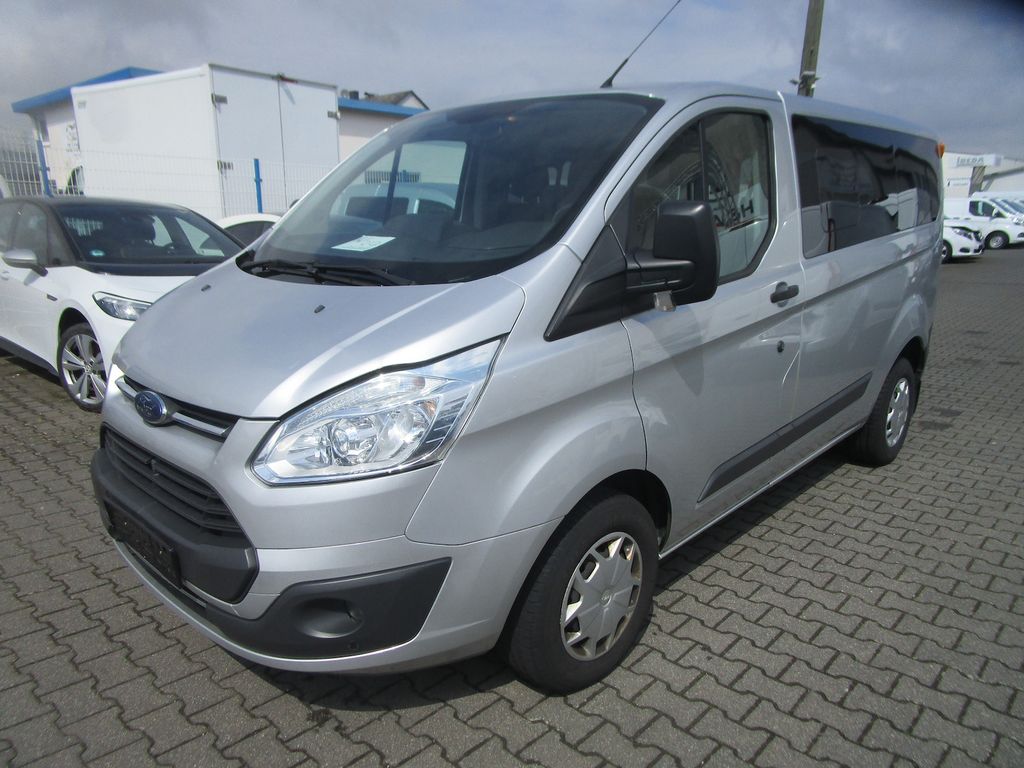 Ford Transit 9 Sitzer
