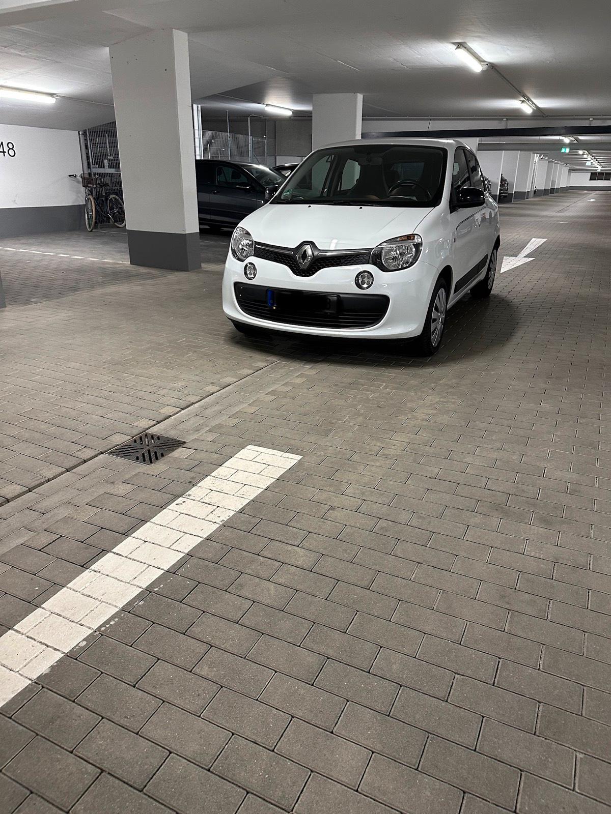 Renault Twingo Leihwagen Auto mieten Kleinwagen Langzeitmiete